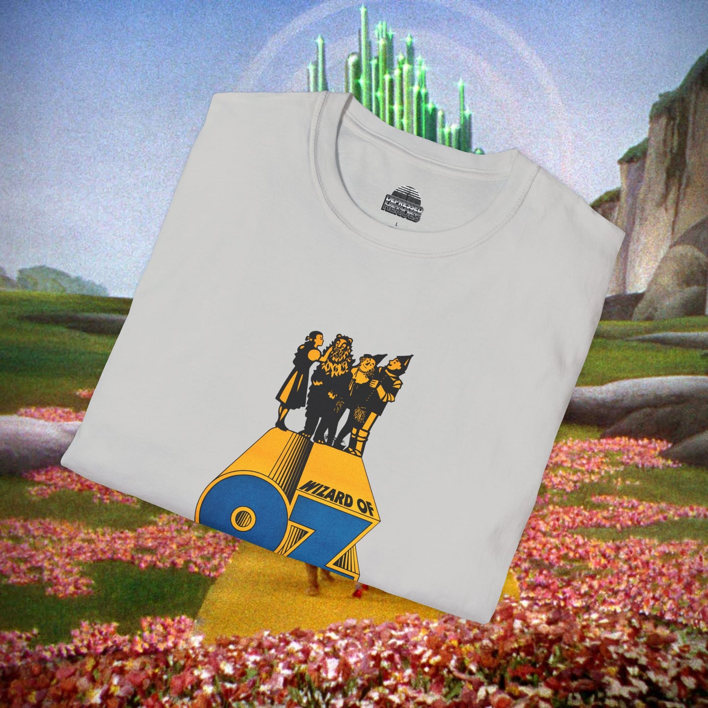 Wizard of Oz Characters Retro Logo T-Shirt | Dorothy Scarecrow Tin Man Lion