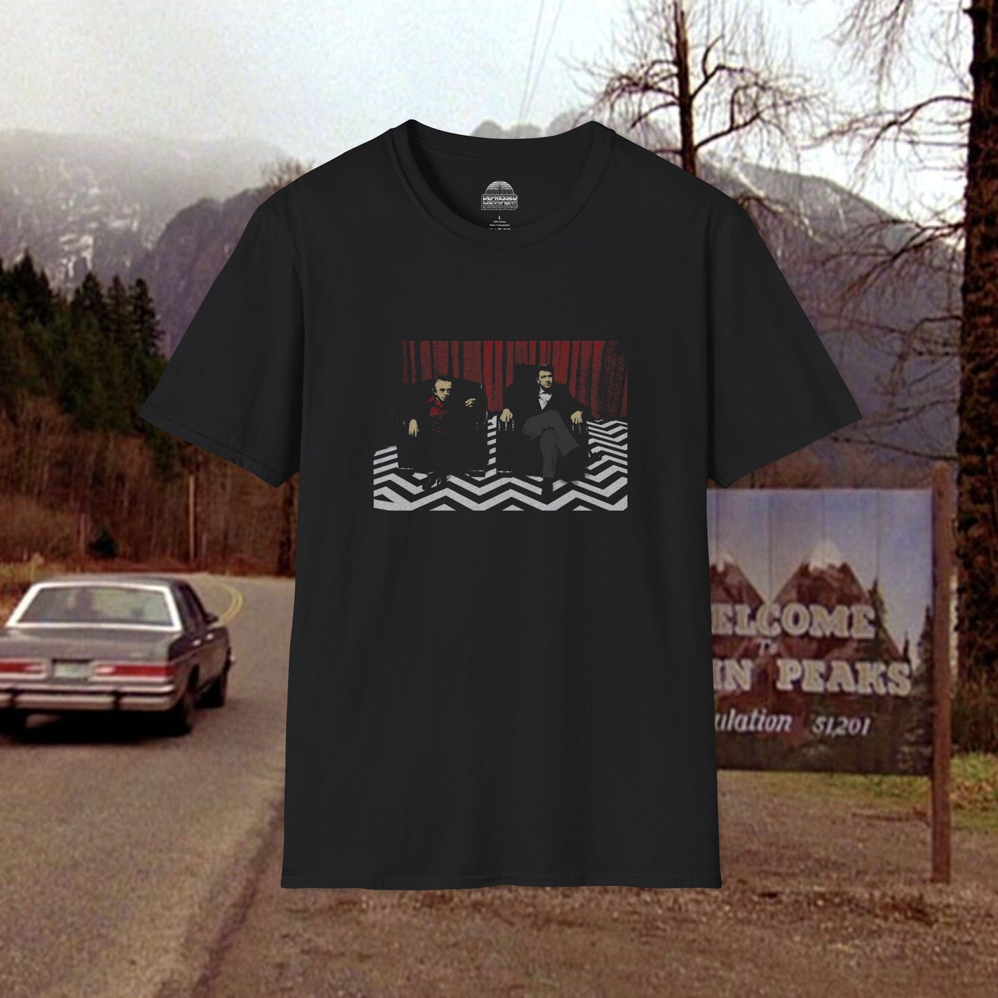 Twin Peaks David Lynch and The Arm Black Lodge Scene T-Shirt