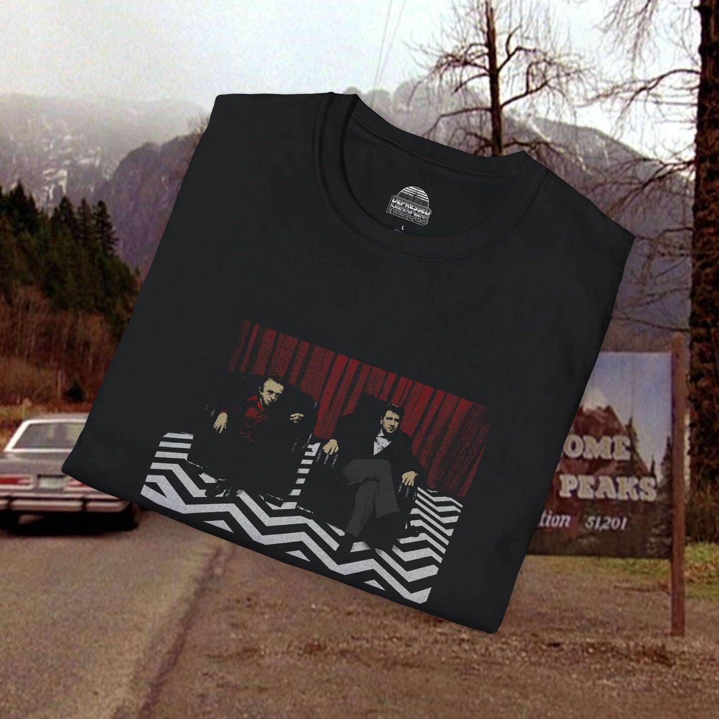 Twin Peaks David Lynch and The Arm Black Lodge Scene T-Shirt