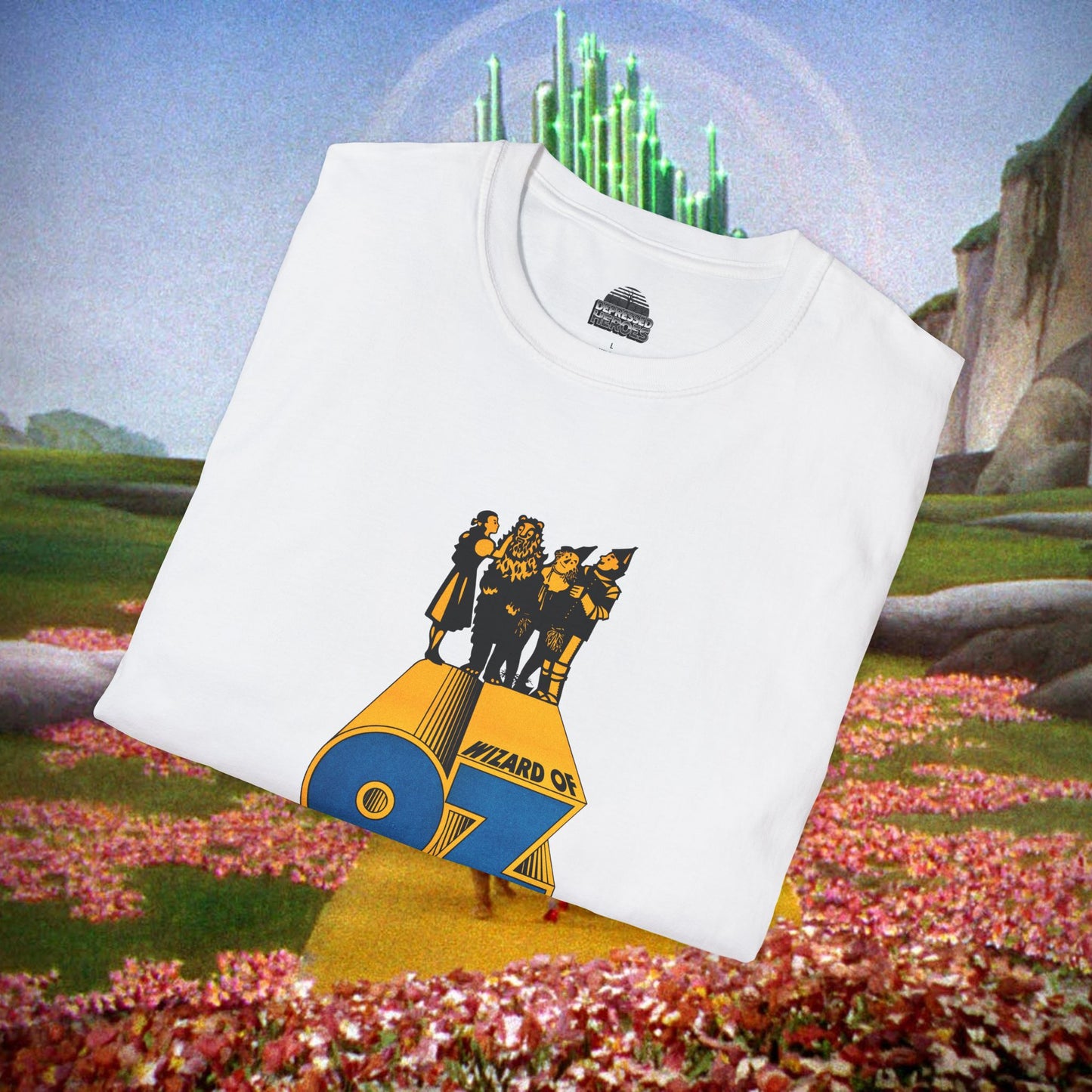 Wizard of Oz Characters Retro Logo T-Shirt | Dorothy Scarecrow Tin Man Lion
